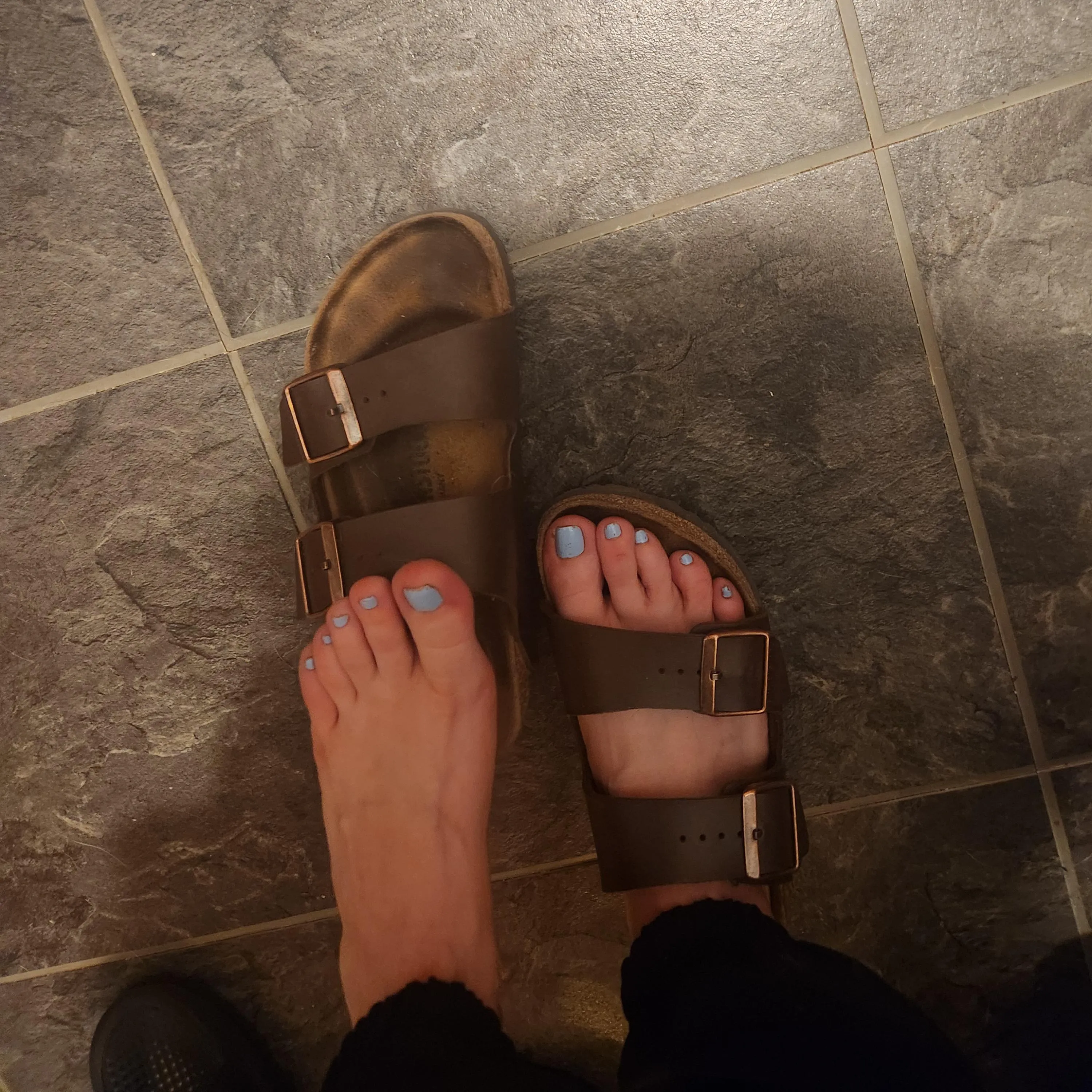 On your knees loser dinner is serve 😋