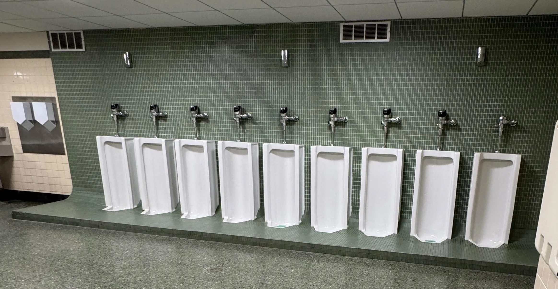 Shedd Aquarium in Chicago, IL