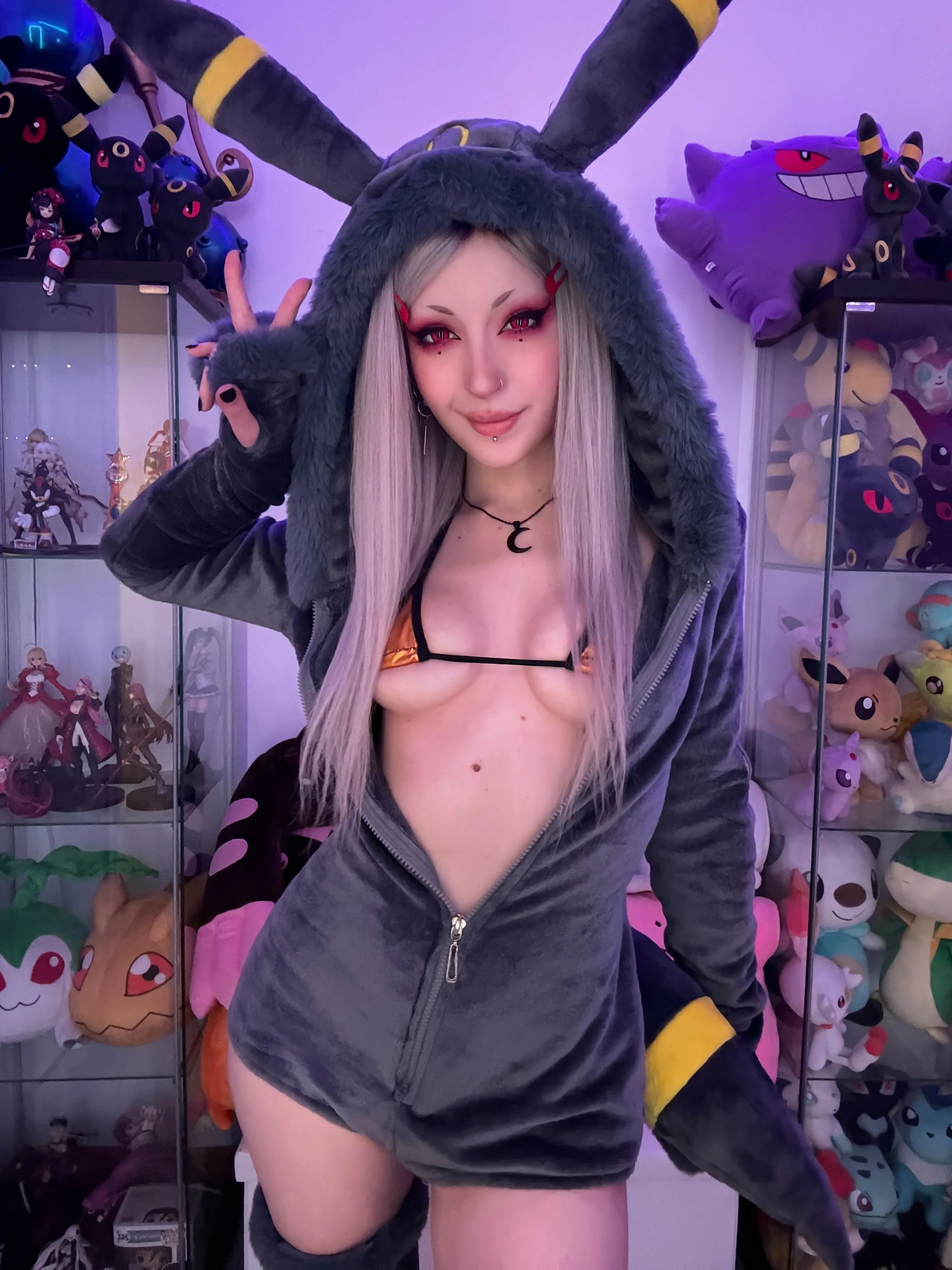 Umbreon says 'Konichiwa' [Pokemon] (Shiroktsne)