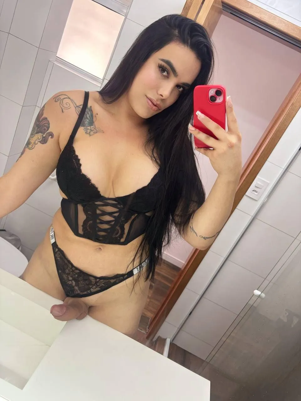 wanna see me shake it? 👅