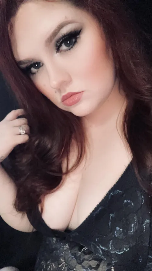 Would love to have this outfit pulled off of me right now