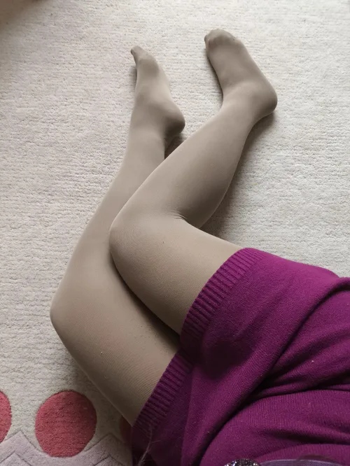 Would you like if your woman cooked for you in pantyhose?