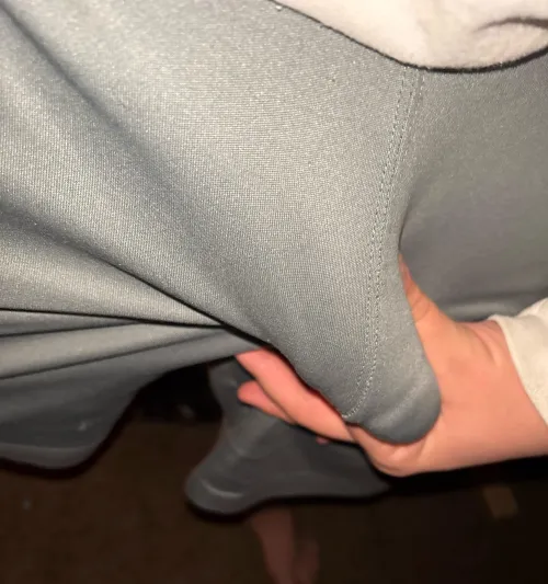 (18) you like what you could see? 🤭