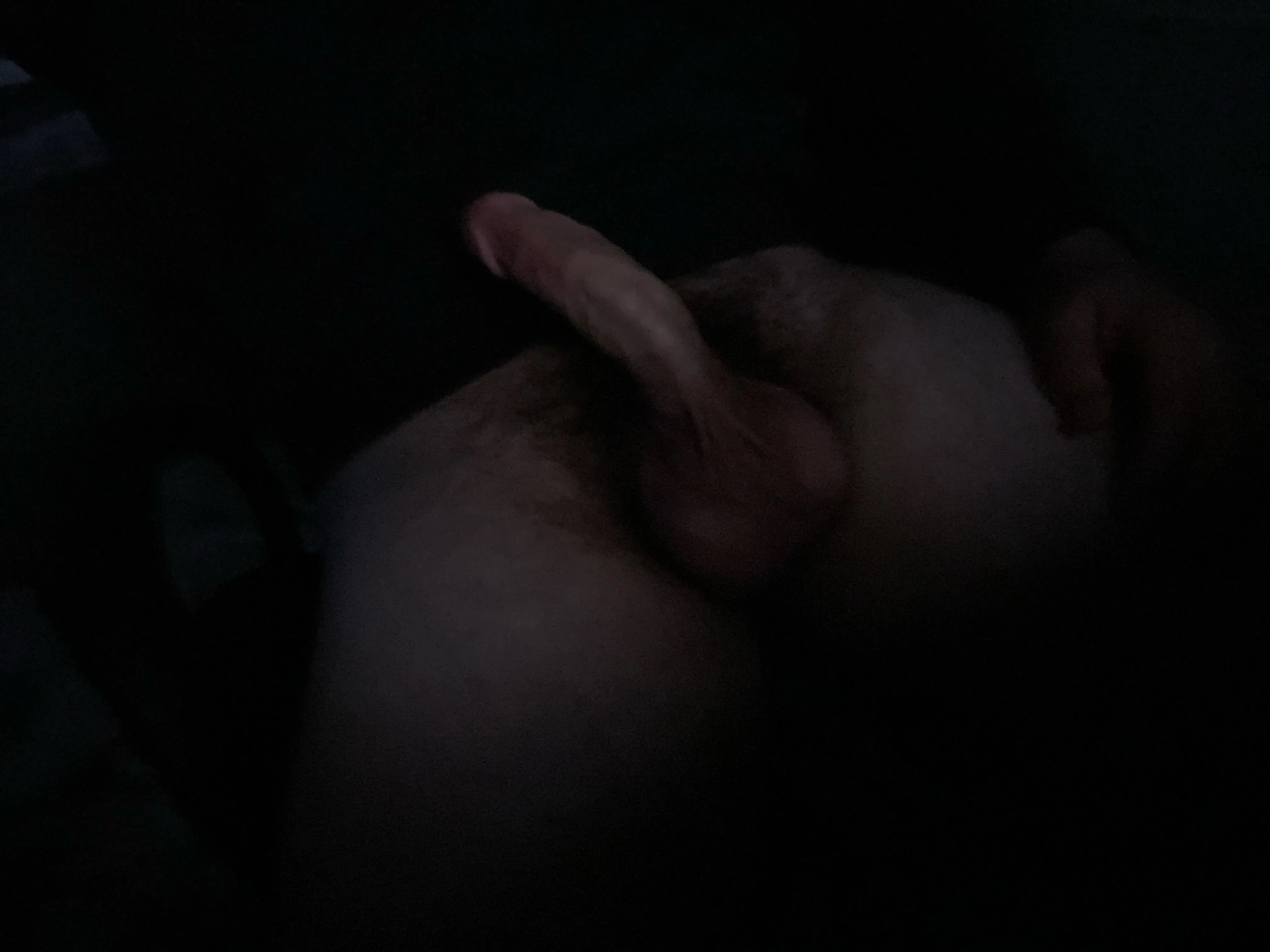 [20] need a good suck :) east