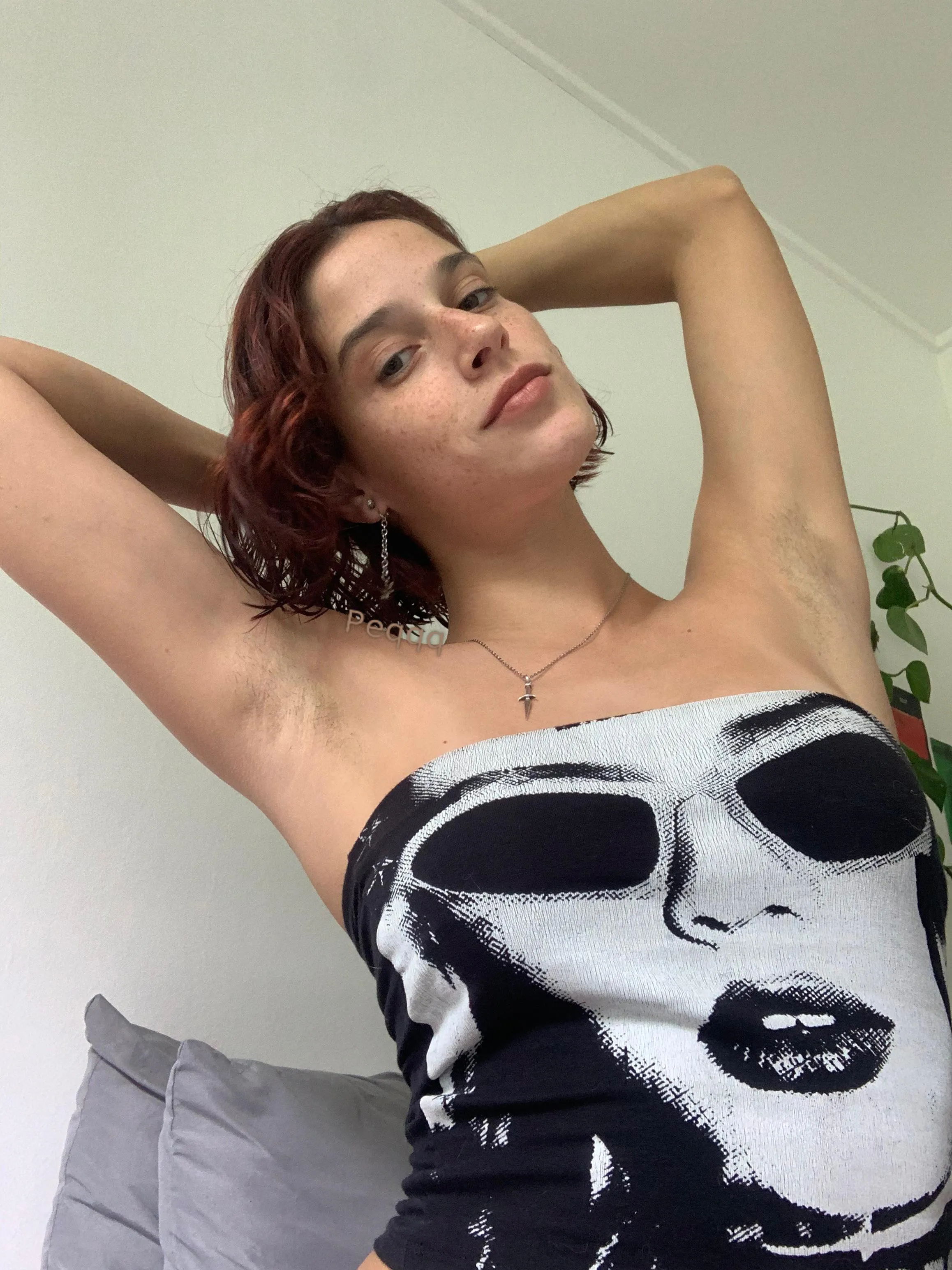A little extra in my armpit game... who's a fan of the natural look?