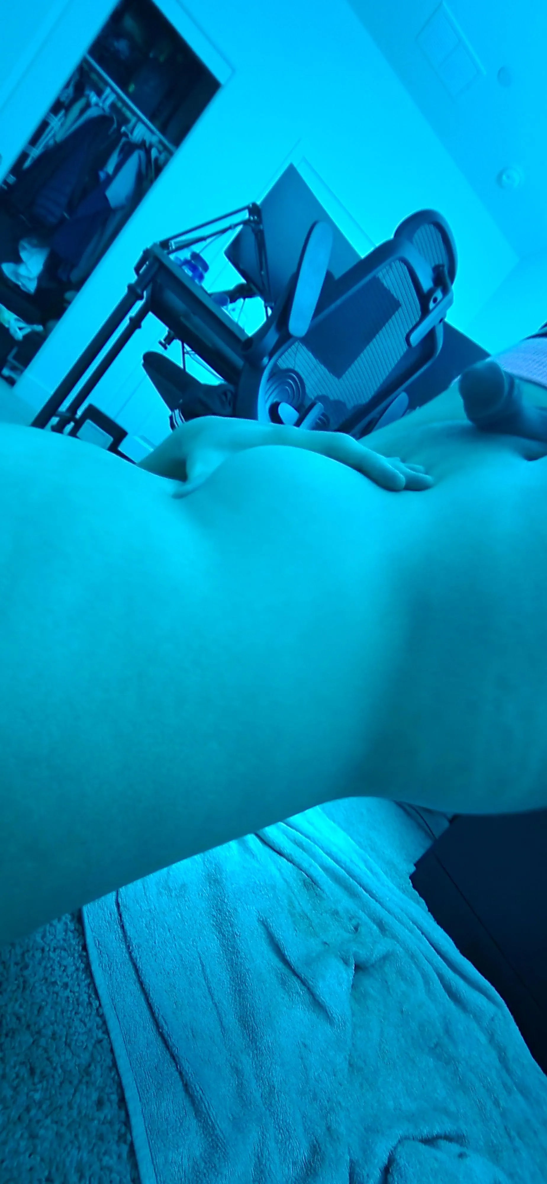 Bulging my belly hard