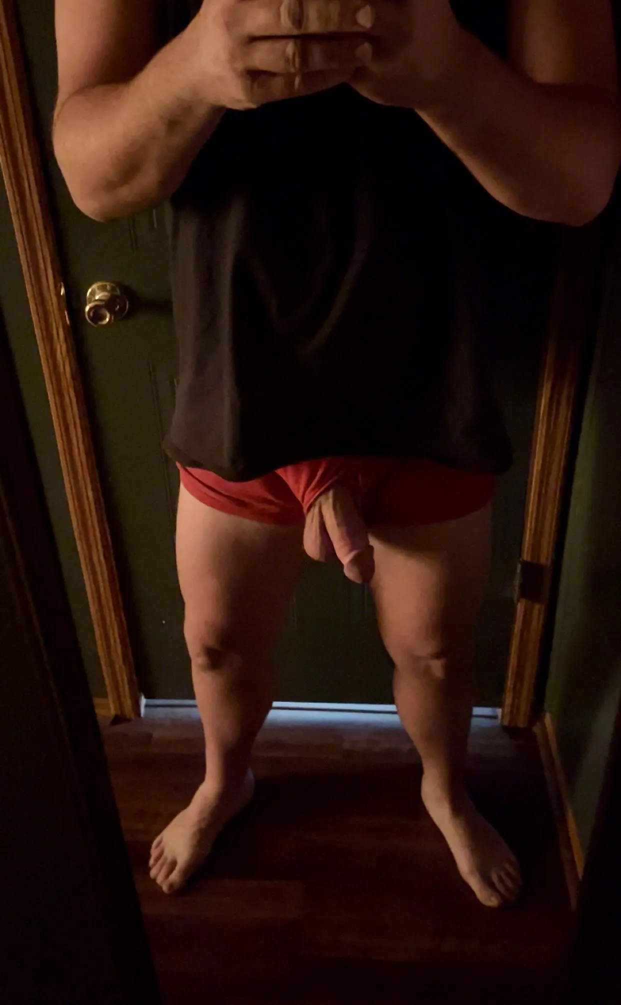 Cut and hangin loose--only way to be, right? [29]