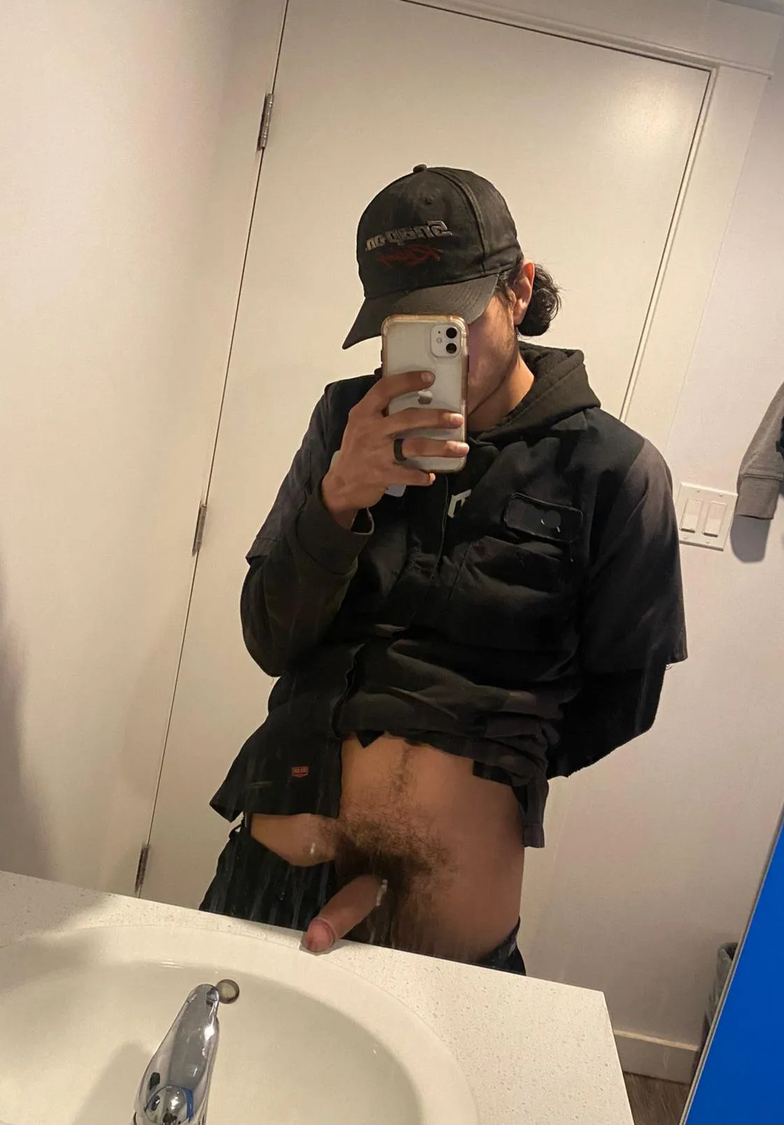 Dirty after a day of working on cars 🤤