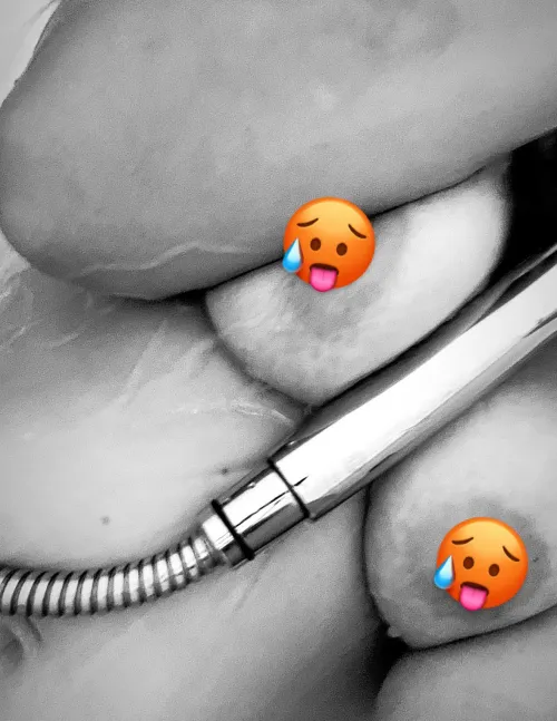 (F) How hot do you like your shower to be? 😍