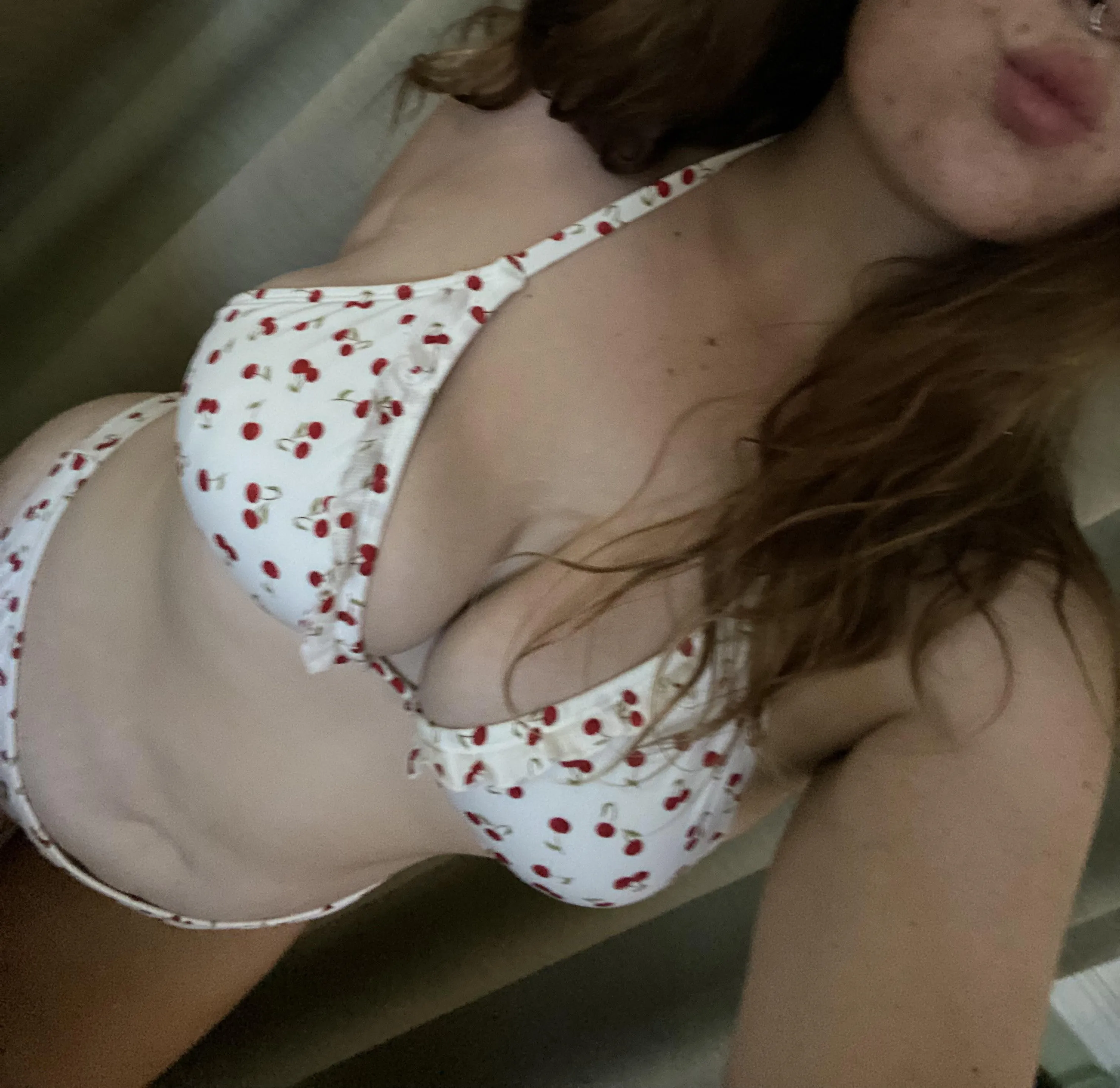 Happy valentines dayyy💞🤍💋