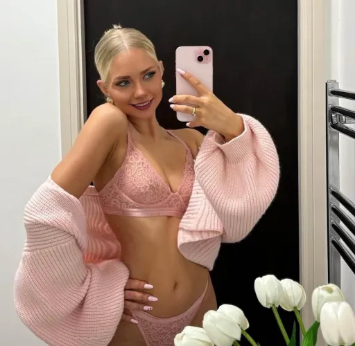 Hope you like pink🩷