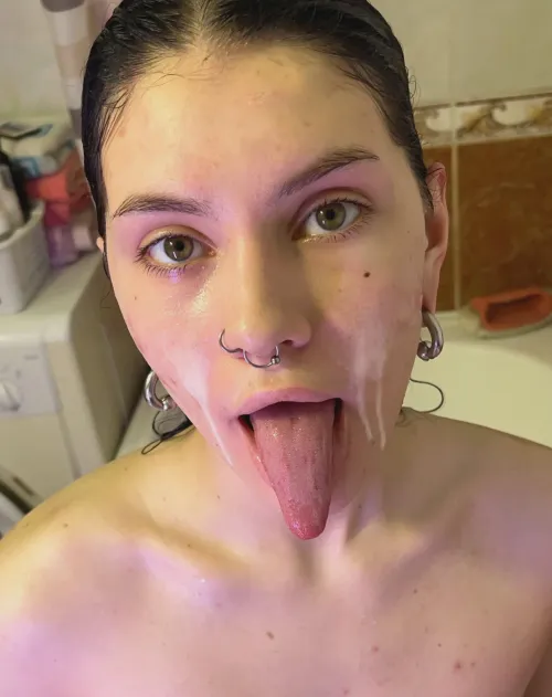 I bet you already want your cum all over my face
