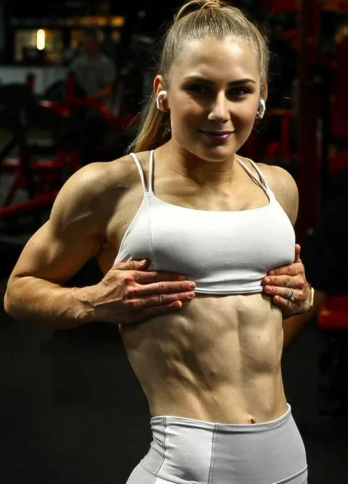 I love showing the results of my training