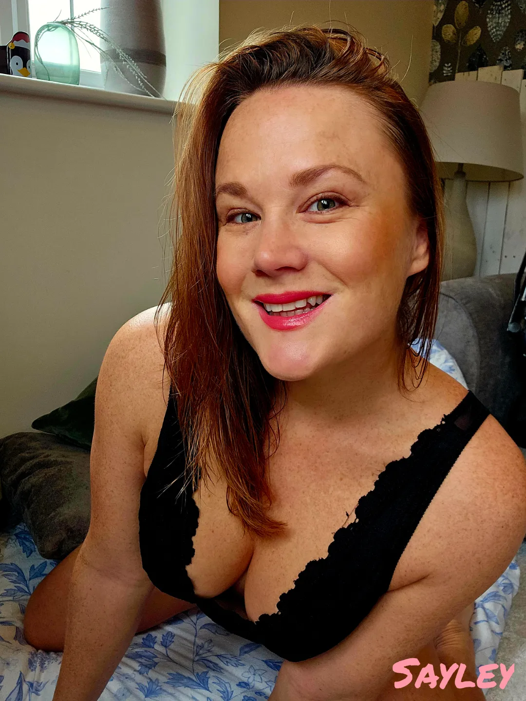 Its Valentines Day, red lippy is on now to get those clothes off