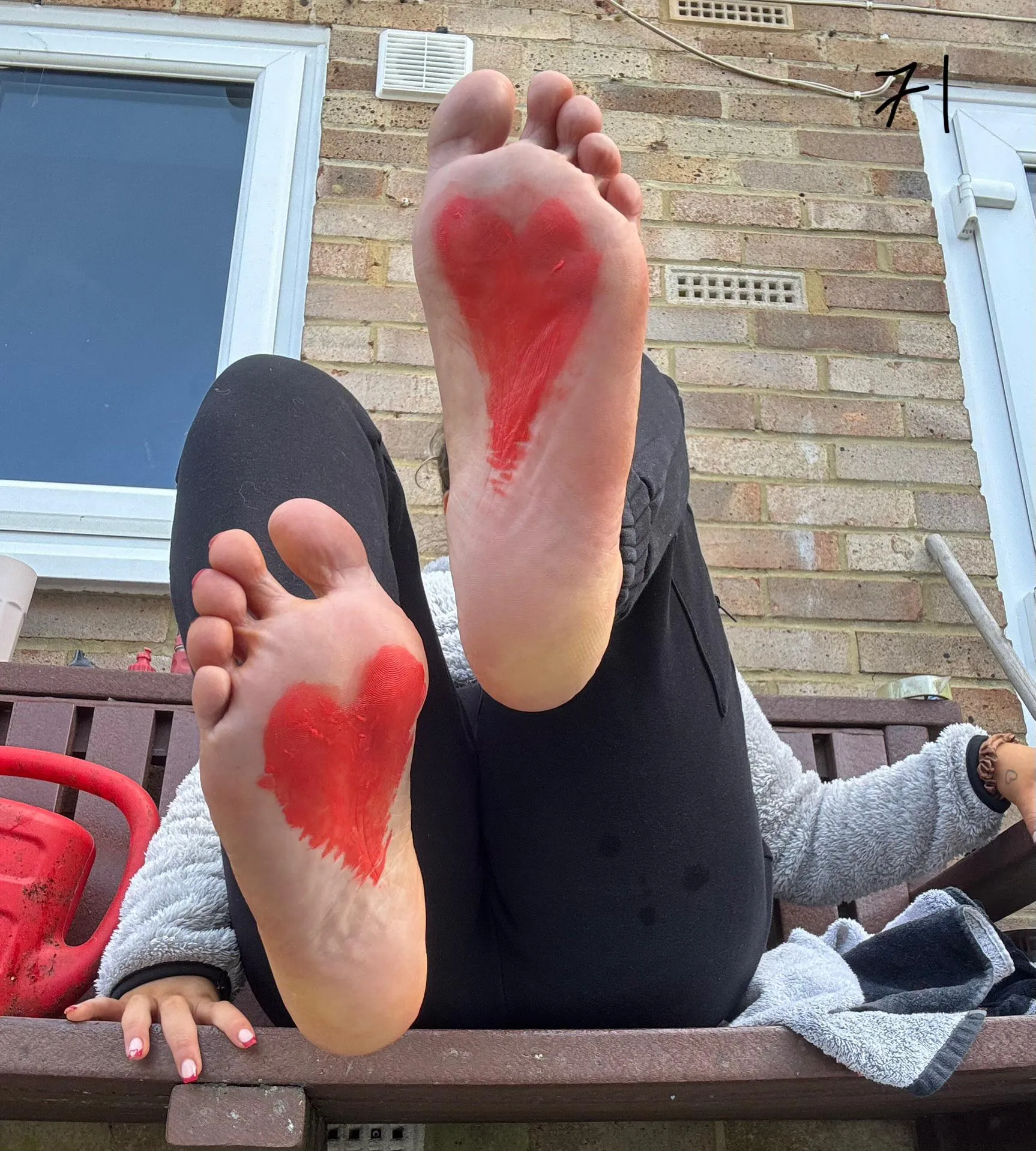 Made my feet dirty with paint yesterday, who had a good valentines?