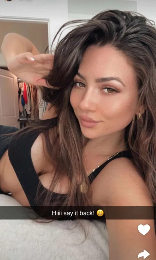 Mommy!! 🍼 🍼 She has great Tits for her figure!