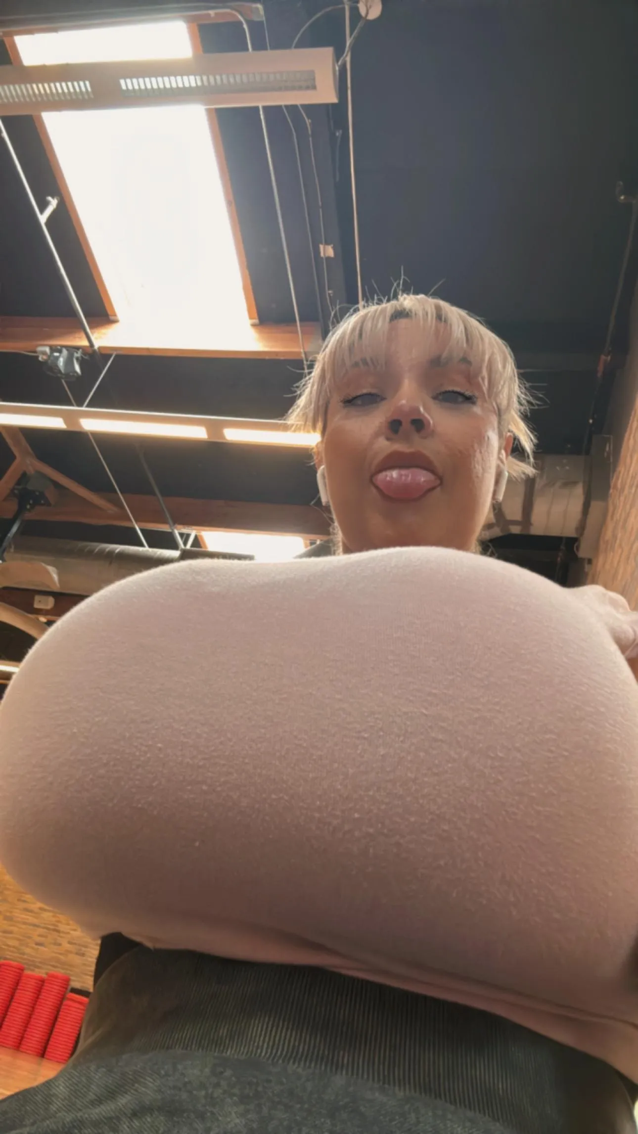 my huge bimbo tits always get stares while I work out