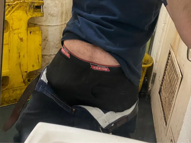 Need Head! 34M Bi curious In Greeneville!!”(oc)”