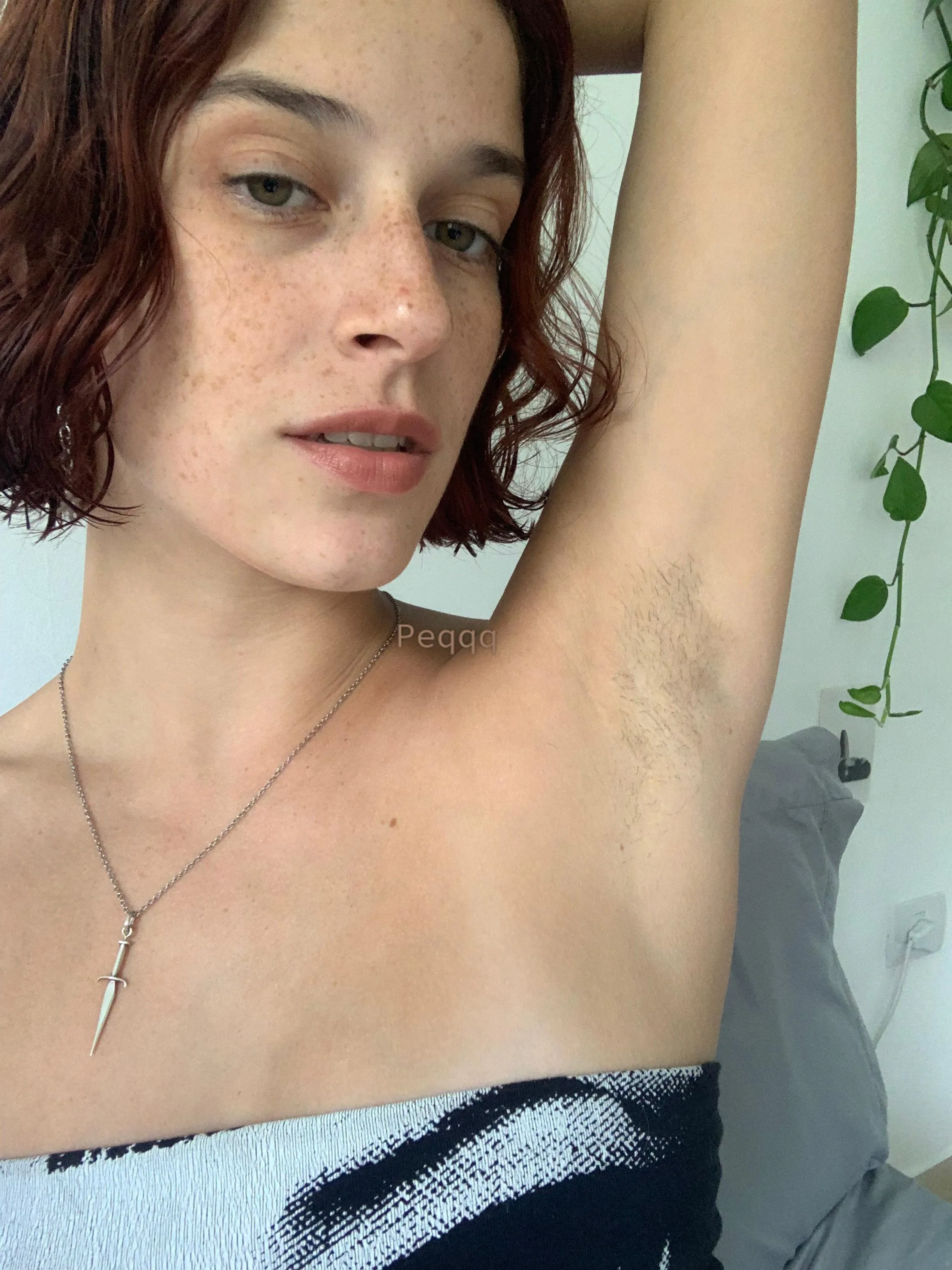 Not everyone loves a stubble... but the right ones do ;)