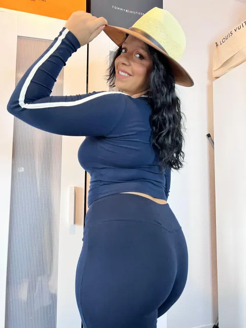 Pure chocolate with a housewife heat that melts every fantasy.