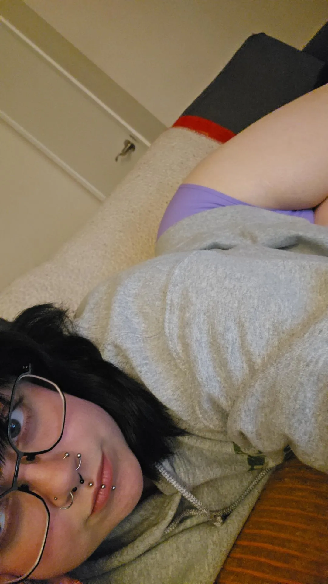 [Sarah_e_xx] Did you catch the couch stream?