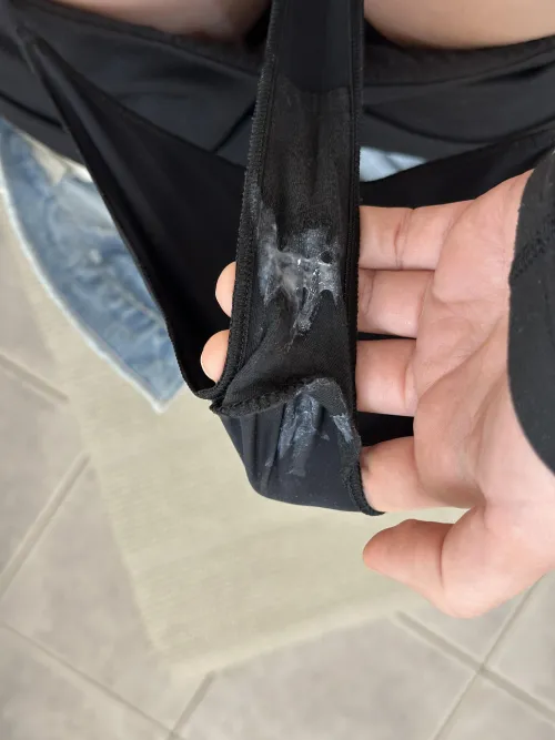 Say ‘Yes’ if you want to lick this😛