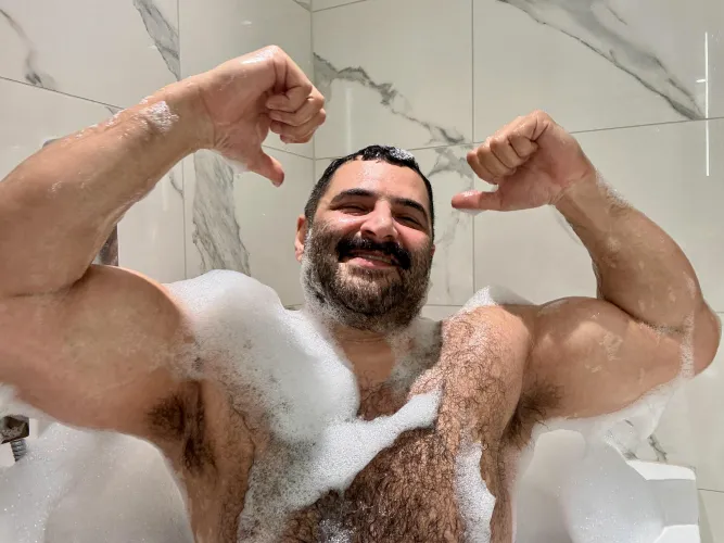 Scrubba dub dub. Get in!