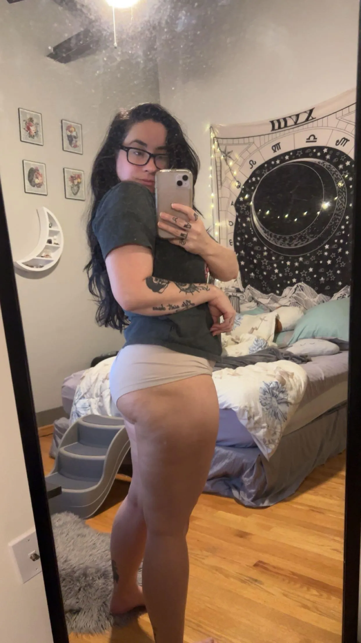 [selling] Lesbian Panties, jars, and vials! Premades available, see the list pinned to my profile.