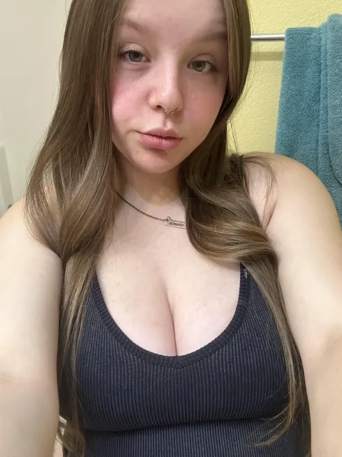 showing off a bit of skin 👅