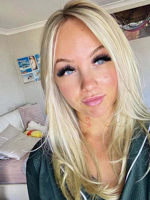 This tits can mesmerize