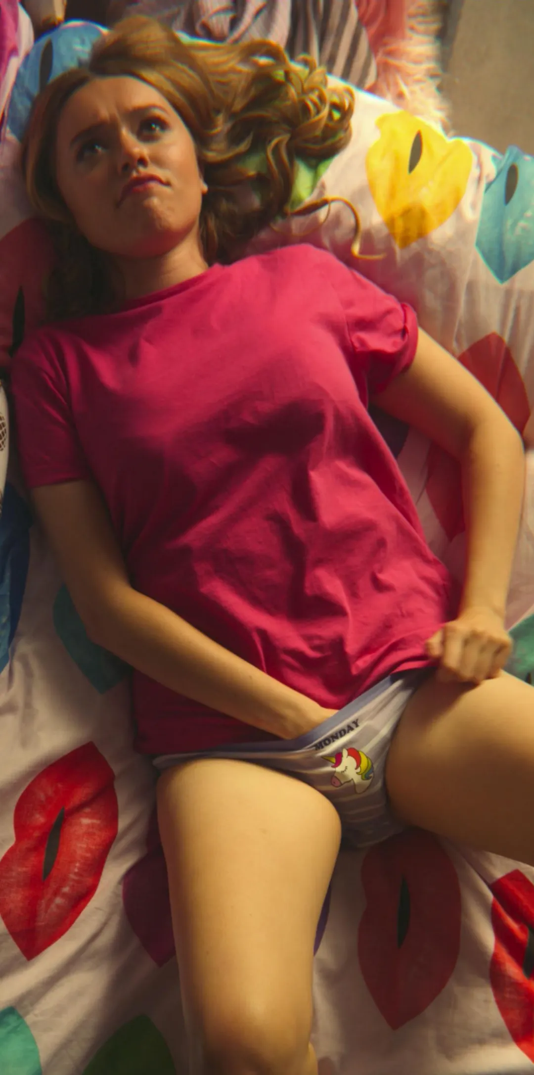 Valentine's evening. I was in position, ready to raw dog my sexy girlfriend. Just as my cock entered her...the world span and I found myself in a different room with a hand in my pants. I was suddenly in the body of the nerdiest girl in class, she'd be