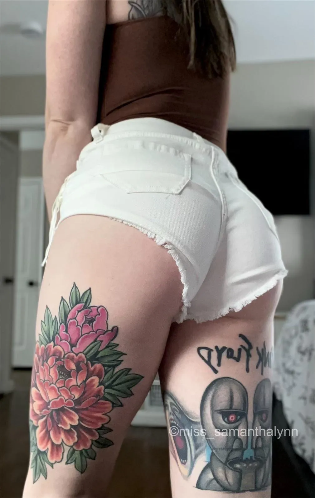 White daisy dukes for this pale girl.
