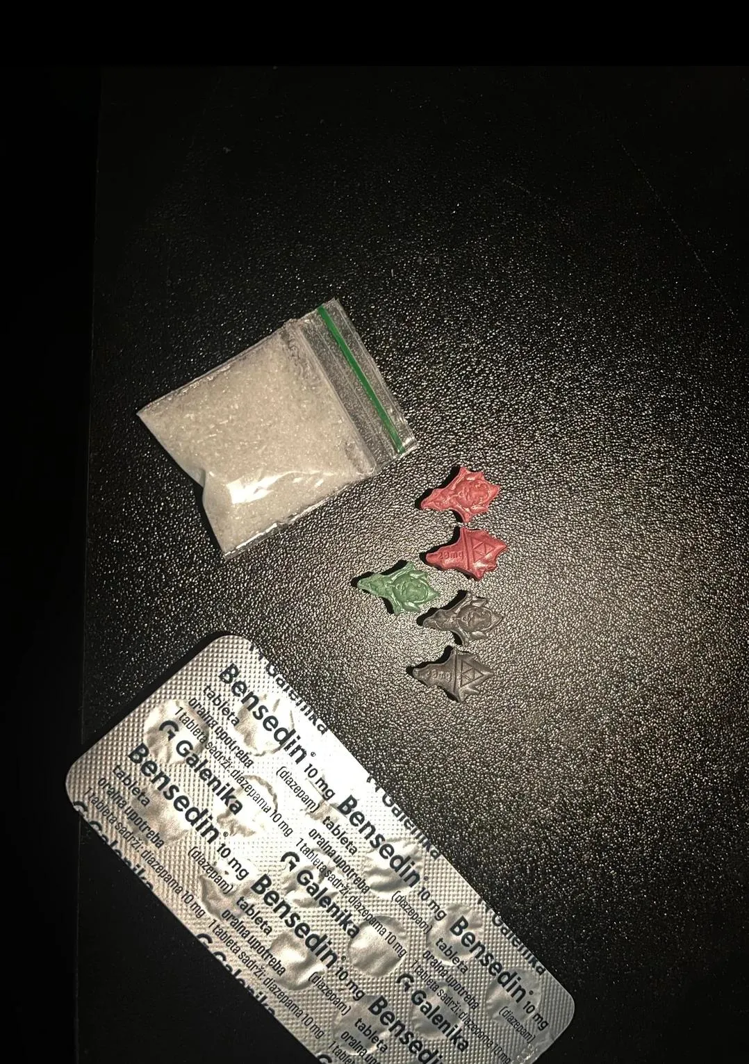 5 doses of 20mg 2cb Zelda, 3 grams of K, and some diazepam for rave relaxation.