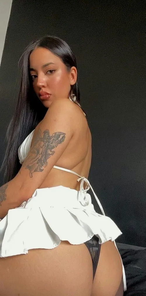 Any men want to be eaten and suck out