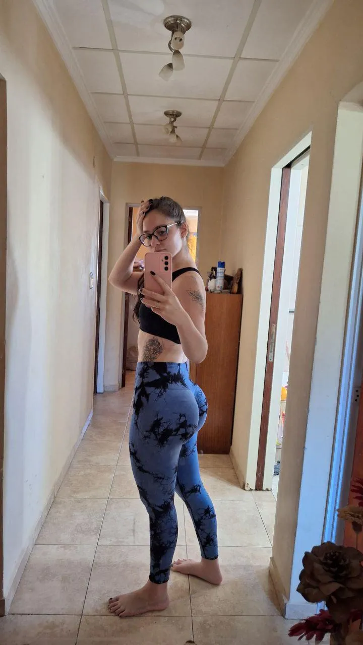 do leggings turn you on?