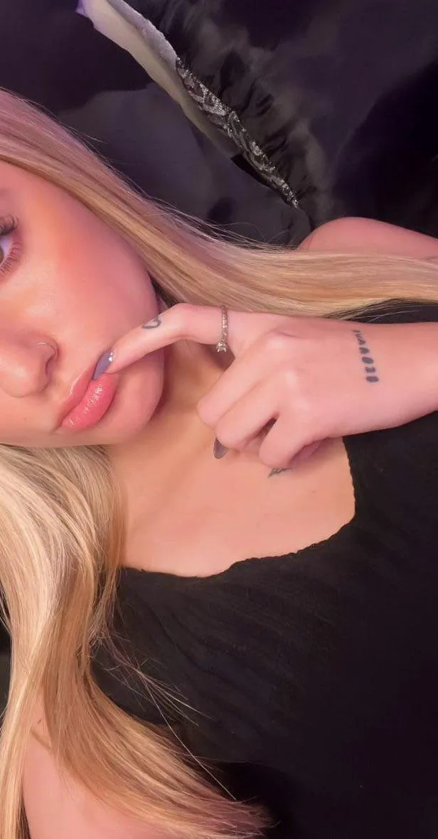 finally decided to take a selfie during daytime! was it worth it?