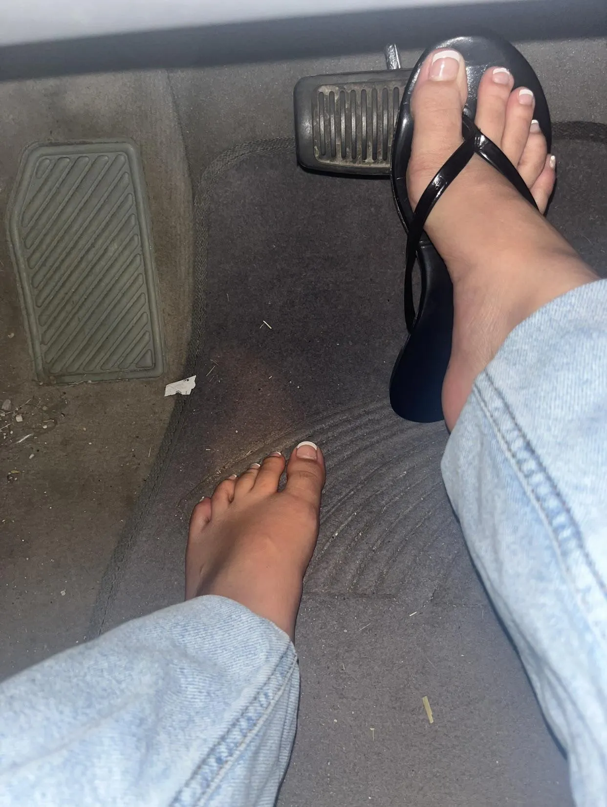 Flip flops on or off?