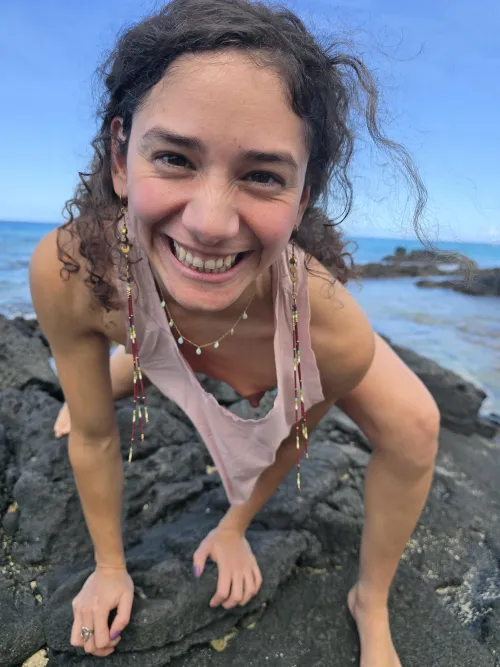 I'd love for you to pick me up, my sweetest buttercup(;