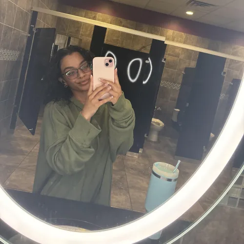 If I’m your type… grab my of link in the comments ;)