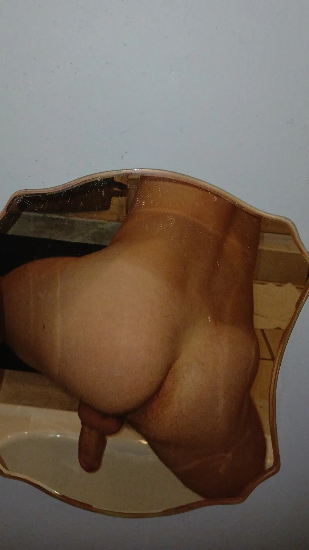 If only someone could help me take my pics