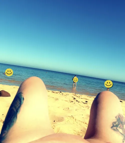 Morning at Sunnyside beach