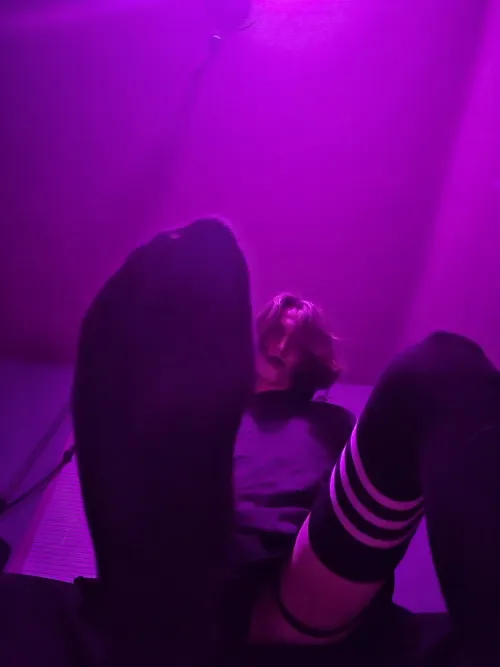 Move or I'll step on you