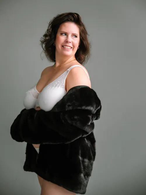 One of my favorite combinations, light pink bra and black mink fur.