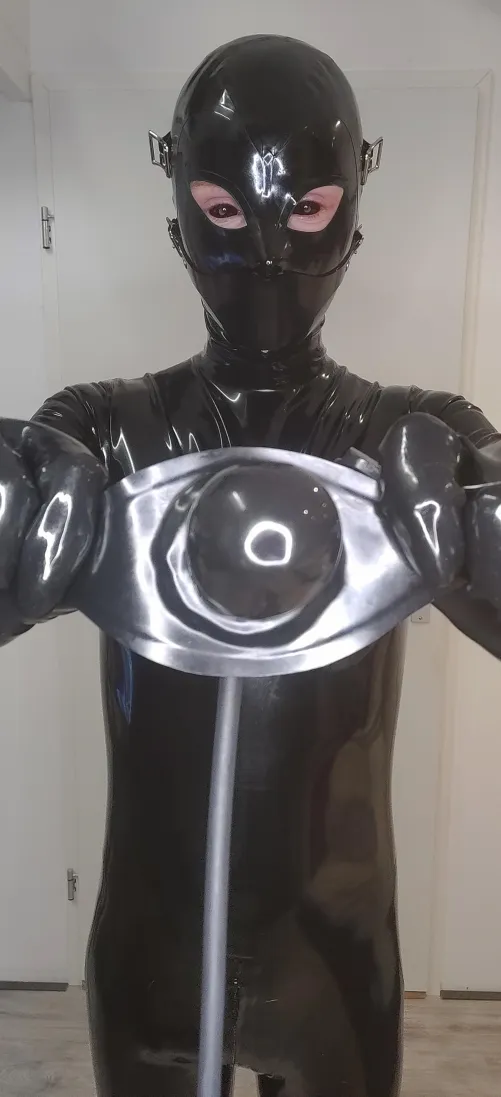 Open you mouth, you talk to much!