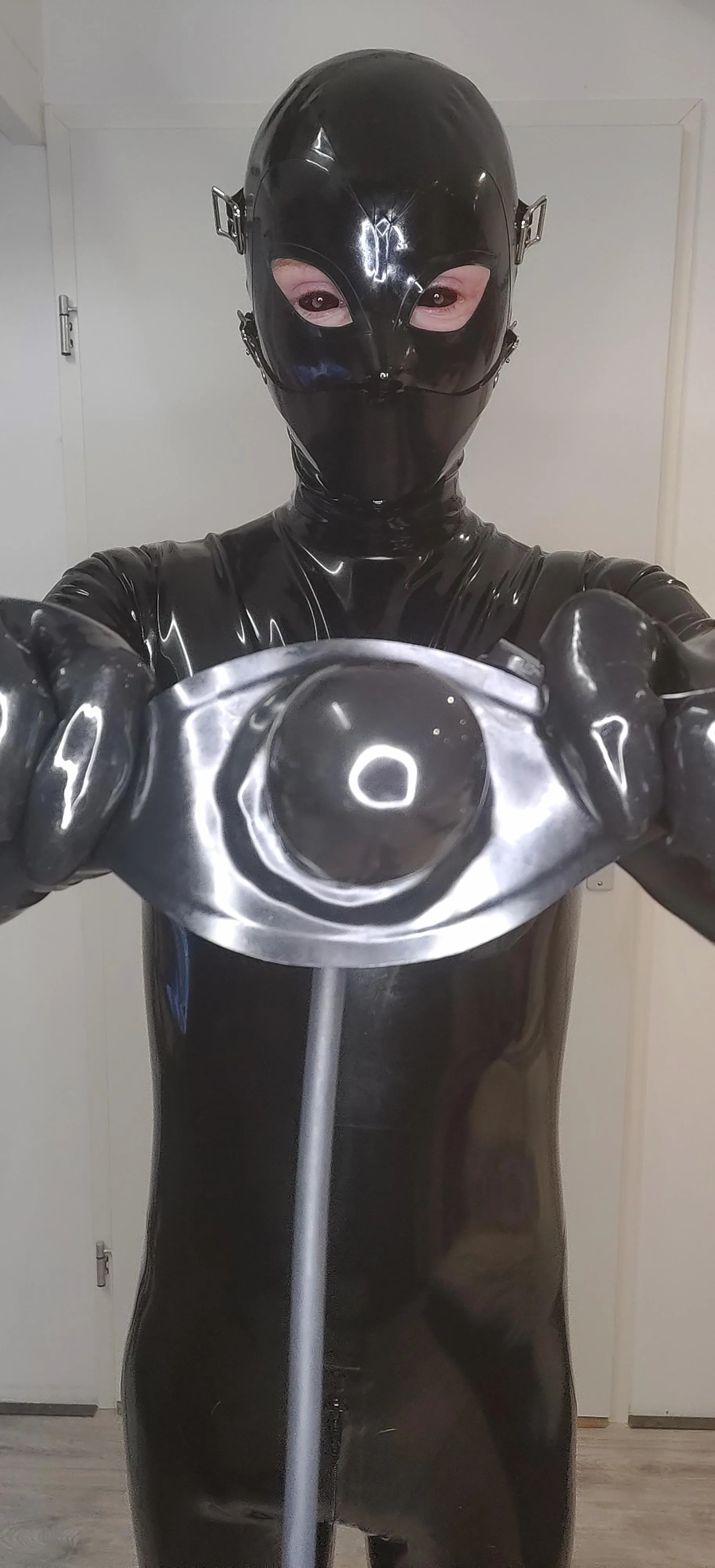 Open you mouth, you talk to much!