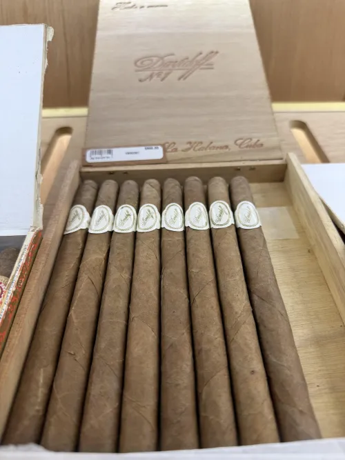 Pre Embargo Davidoff #1