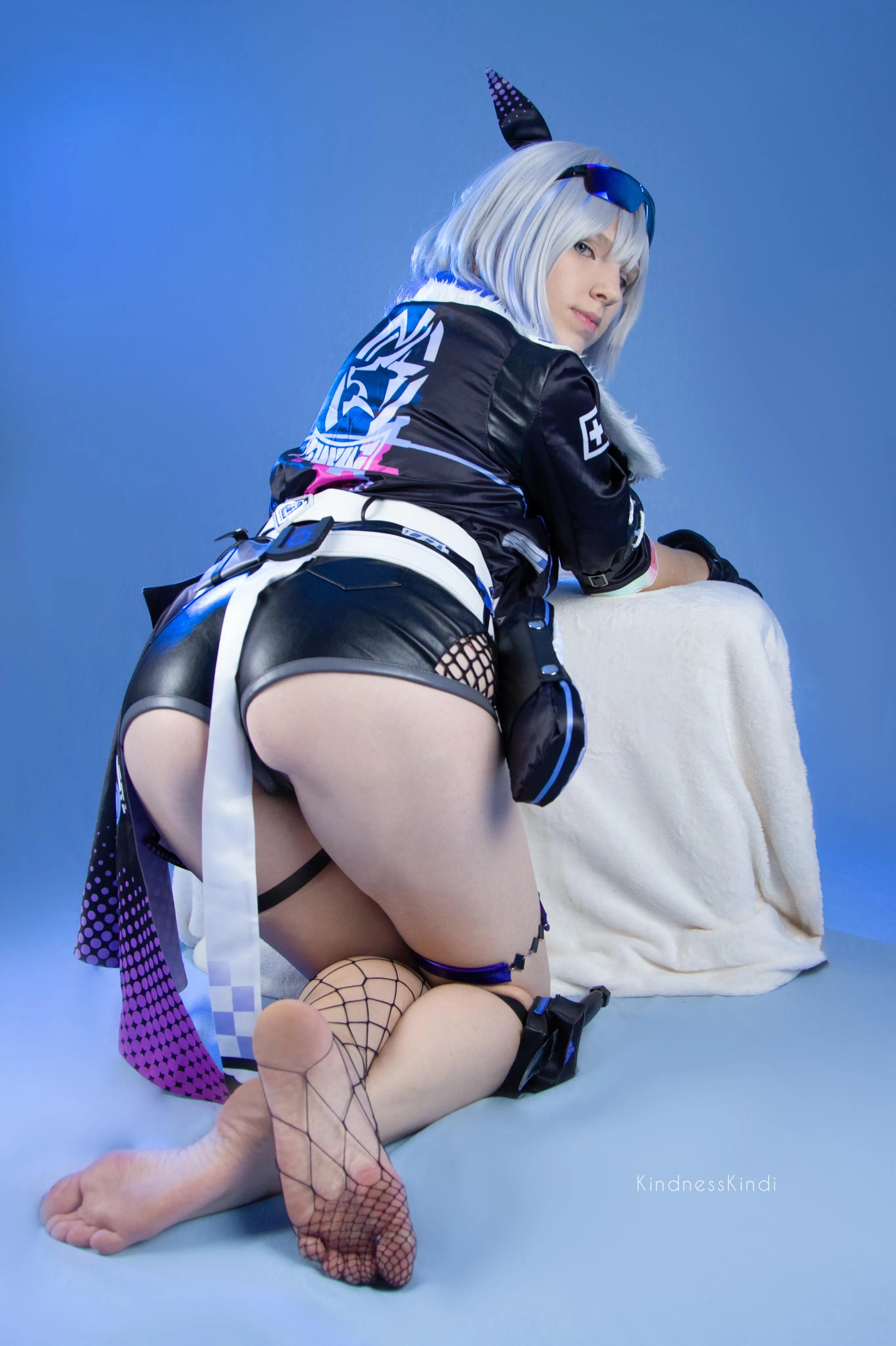 Silver Wolf by (KindnessKindi)