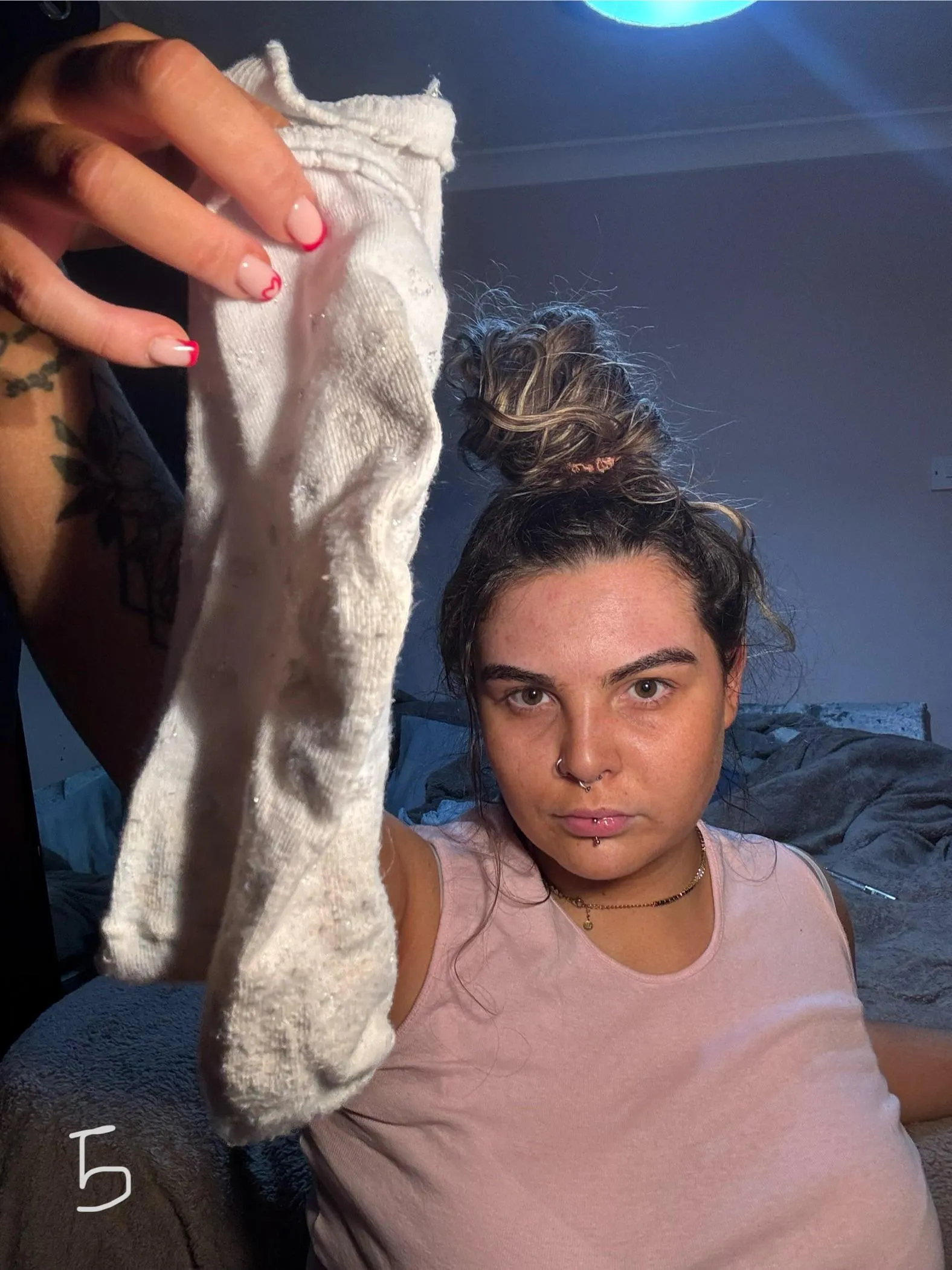 Smelly socks make you weak don’t they? [f]