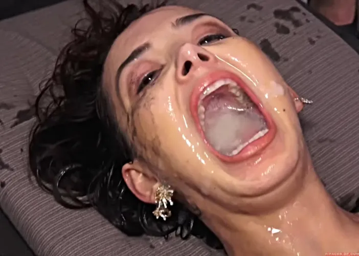 Your girl in: For a Mouthful of Cum