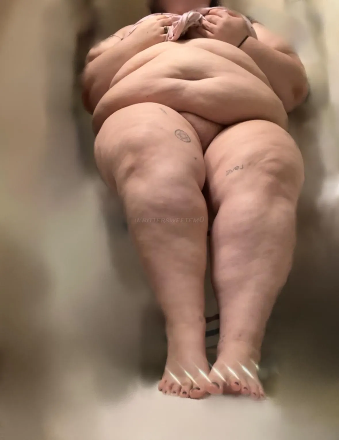 help me in the shower will ya😳